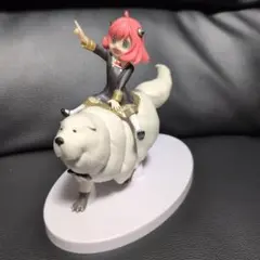 スパイファミリー　アーニャ　ボンド