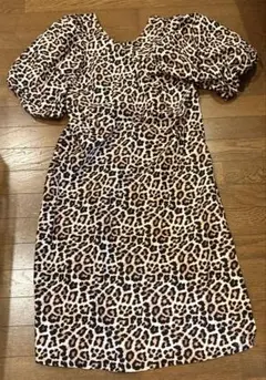 H&M パフスリーブ レオパードワンピース ギャル