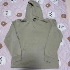 プーマ　パーカー