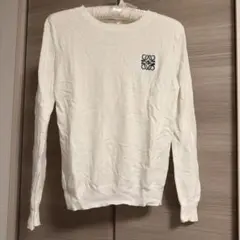 ロエベホワイトニットセーター 長袖 ロゴ刺繍