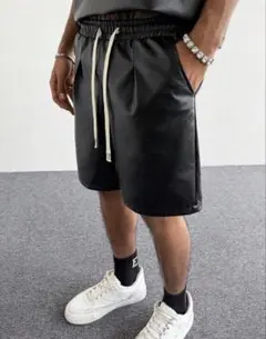 【新品未使用】 レザー ショートパンツ ハーフパンツ ブラック ショーツ 黒のサムネイル
