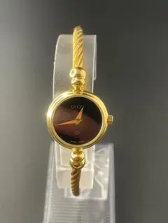☆超美品☆ グッチ GUCCI 2700L レディース時計 腕時計 稼働中 2025年最新】グッチ 2700Lの人気アイテム - メルカリ