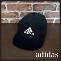 adidasアディダス　コーデュロイキャップ　ブラック　黒　ベースボールキャップ