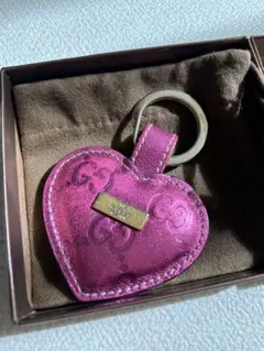 2025年最新】gucci キーリング ハートの人気アイテム - メルカリ