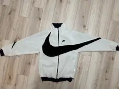 NIKE リバーシブルボアジャケット