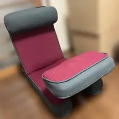 ゲーミング座椅子　ニトリ　赤