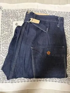 KATO' デニムパンツ Mのサムネイル