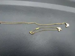 ネックレスとブレスレット