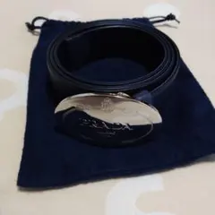 未使用級 PRADA レザー ベルト CINTURE 85cm バックル ロゴ - メルカリ