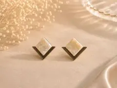 No.102 ハンドメイドピアス☆イヤリング - メルカリ