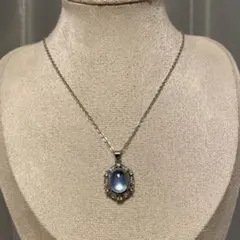 Item thumbnail for item 84fa0352-535e-4db1-832f-a87486ec6ee2