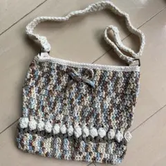 編み物　かばん　韓国　お花　かぎ編み　ハンドメイド　編みバック　チューリップ