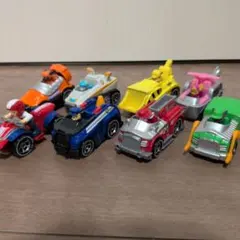 パウパトロール　トミカ８点コンプリートセット＆おまけ付きのサムネイル