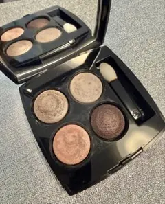 《CHANEL》シャネル アイシャドウ　202