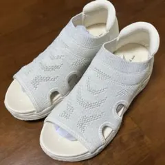 DHCすぽっと履きやすい　蒸れにくい厚底シューズＬＬサイズ アイボリー