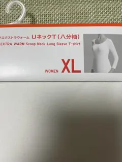 ユニクロ　極暖　ヒートテックUネック　レディースXL