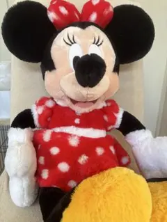 ミニーマウス ぬいぐるみ