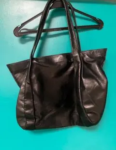 yohji yamamoto 黒の馬革バッグのサムネイル