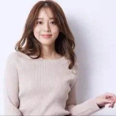 JUSGLITTY サイドボタンリブ ニット ピンクベージュ