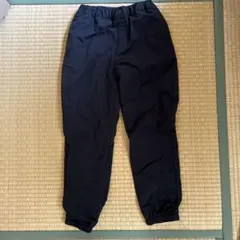 UNIQLO キッズ 黒 長ズボン 140