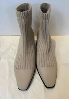 Item thumbnail for item 77fd8ef5-d891-4e1b-8776-77985d69db07