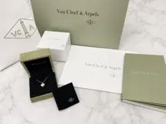 Van Cleef & Arpels スウィートアルハンブラ　ネックレスのサムネイル