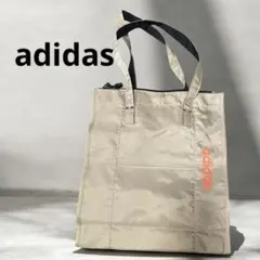 adidas アディダス　縦型トートバッグ　男女兼用　大容量‼︎ ユニセックス