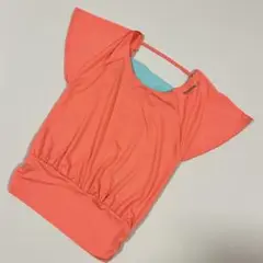 リーボック　Tシャツ