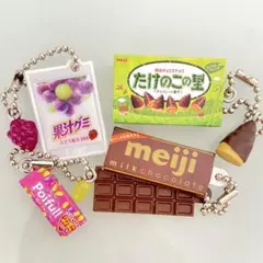 ガチャガチャ 明治お菓子
