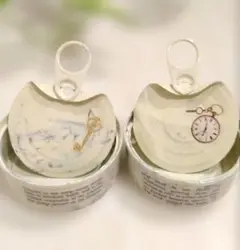 【２個セット】蓋別 リメイク缶♡多肉植物 プランター ホワイト　鍵＆時計