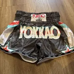 YOKKAO ムエタイパンツ「BROKEN」黒緑 Lサイズ YOKKAO ムエタイパンツ「BROKEN」黒緑 Lサイズ 楽天市場】yokkao