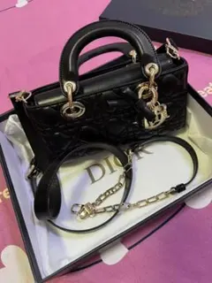 ブラックレザー ハンドバッグ