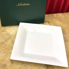 Noritake　ノリタケ　ホワイト　23cm　スクエアプレート　お皿のサムネイル