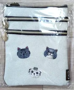 カルディ 3段マルチポーチ ネコの日　バッグプレミアム　2026