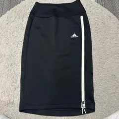 adidas 黒 スポーツスカート ジッパー付きのサムネイル