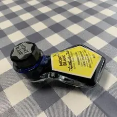 Item thumbnail for item 53218da3-7a0c-49f9-a7bf-c928e934255e