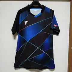 卓球用青黒幾何学模様ウェア