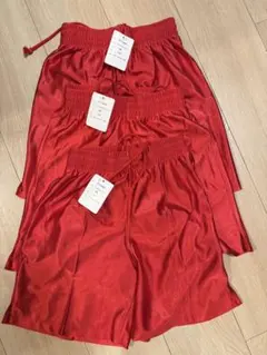 ハーフパンツ 赤 3枚セット size140 未使用品