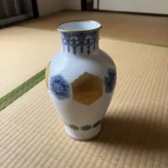ボックス付属 未使用保管品 大倉陶園 金蝕呉須 鶴鯉紋 花生 花瓶
