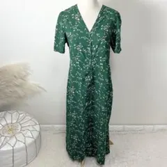 ユニクロ プリントVネックフレアワンピース（半袖）グリーン L