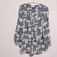 長袖カットソー 【L】シャツ 白/黒 Vネック チェック おしゃれ シンプル