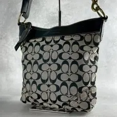 美品　コーチ　ショルダーバッグ　シグネチャー　キャンバス　斜め掛け　ブラック　黒