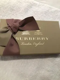 バーバリー 長財布