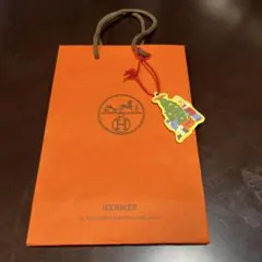 HERMÈS オレンジショップ袋 クリスマスタグ付き