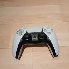 DualSense ワイヤレスコントローラー ホワイト