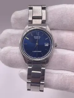 【電池交換済】CASIO LTP-1175 青文字盤 小ぶり レディース 通勤