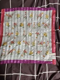 NINA RICCI ニナリッチ 花柄 ストライプ ハンカチ スカーフ 未使用