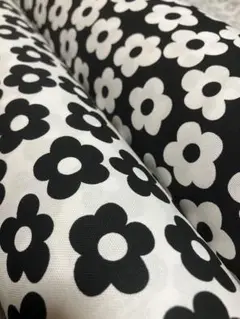 計2m 国産　デイジー　オックス生地　ハギレ　生地