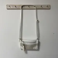 フリンジ付きショルダーバッグ