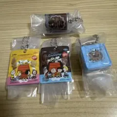 スヌーピー　PEANUTS　ビスケット　ミニチュアチャーム　4種